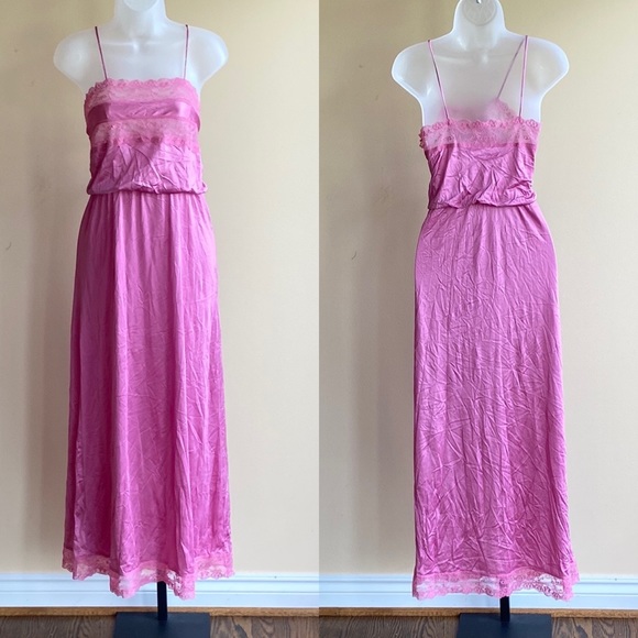 Vintage 70s Nylon Chemise Lingerie Nightgown Boho Cottagecore Retro Goth Grunge